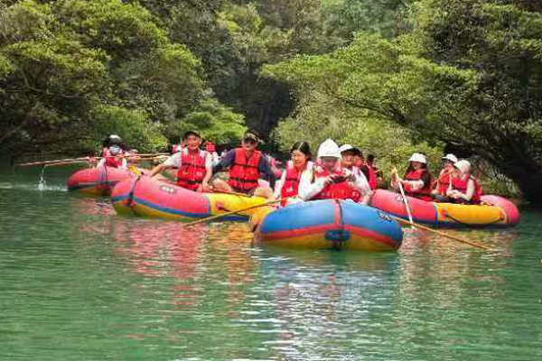 Team building nel Guizhou