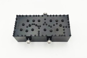 UHF Cavity Duplexer Ṣiṣẹ lati 430-467MHz JX-CD2-430M467M-80N